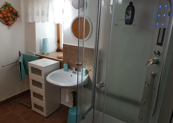 Tatil Evi Na Sumave, Od Soboty Do Soboty Nová Ves